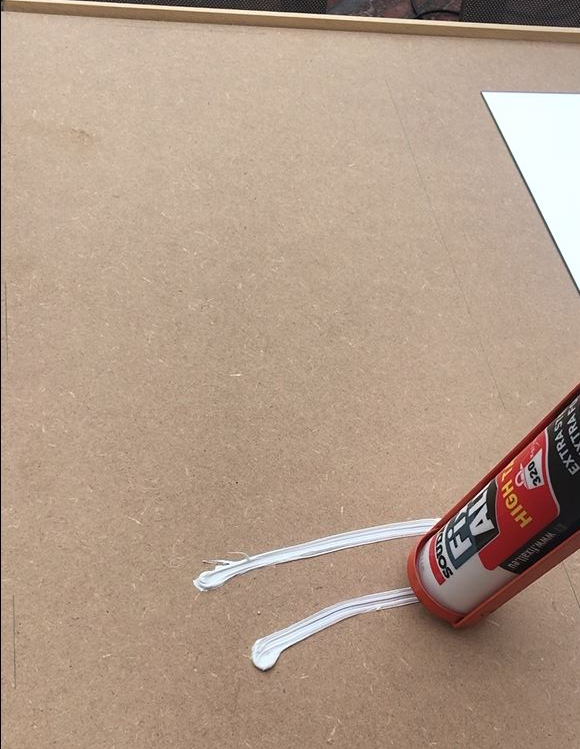 Ikea hack ikea DIY industriele spiegel zwarte spiegel lijmen