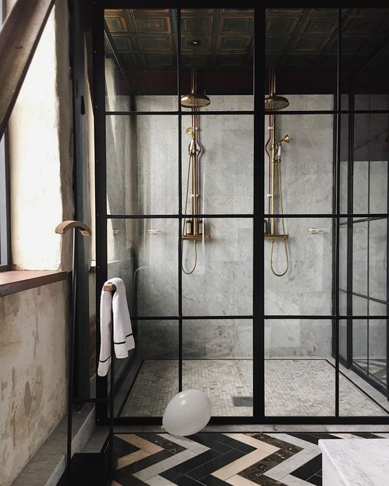 Badkamer inspiratie, ideeen, badkamer decor, badkamer inrichting, industriele badkamerd.jpg