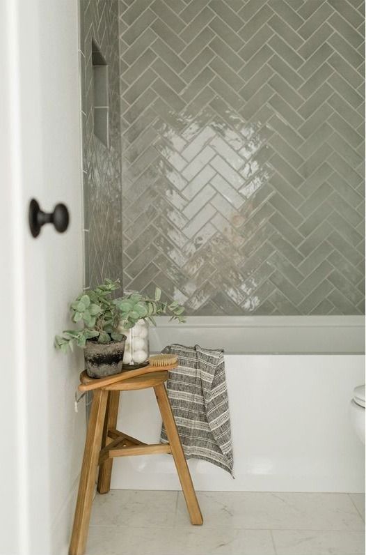 Badkamer inspiratie, ideeen, badkamer decor, badkamer inrichting, landleijke badkamer, tegel inspiratie ff