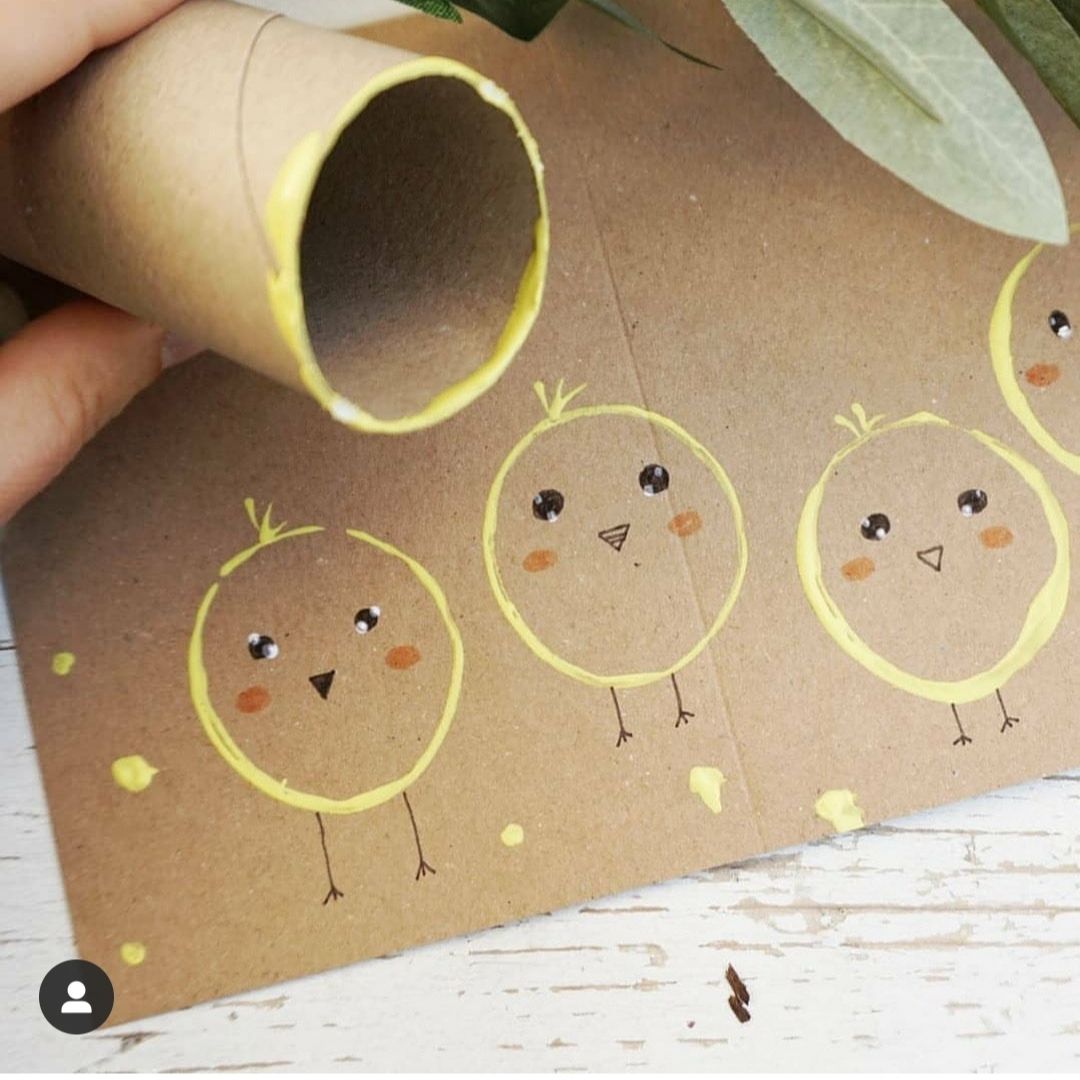 Makkelijke ideeën om te knutselen voor Pasen van wc-rol paashaas tot eierdoos kuikens paasknutsel 6a