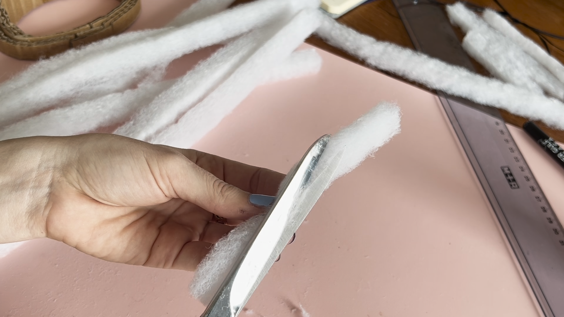 Poppenhuis opknappen Miniatuur meubels zelf maken - mini sofa 33