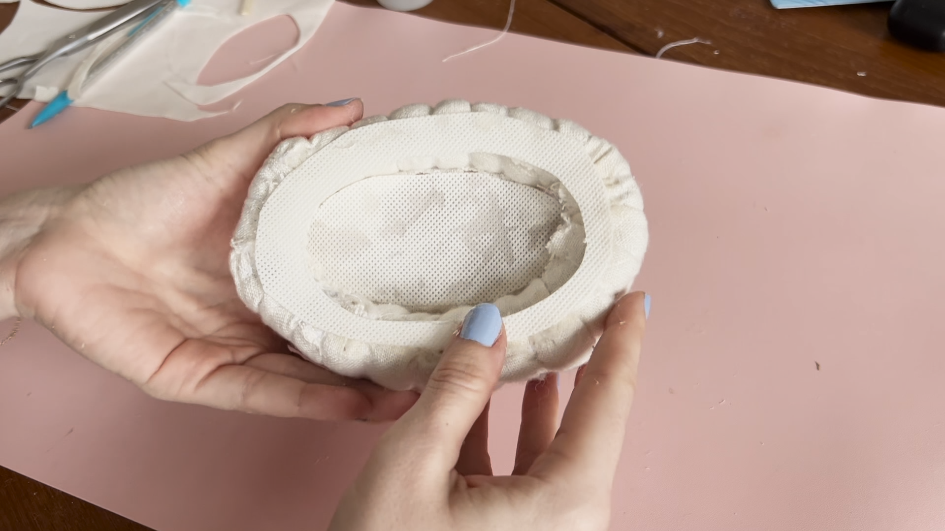 Poppenhuis opknappen Miniatuur meubels zelf maken - mini sofa 71