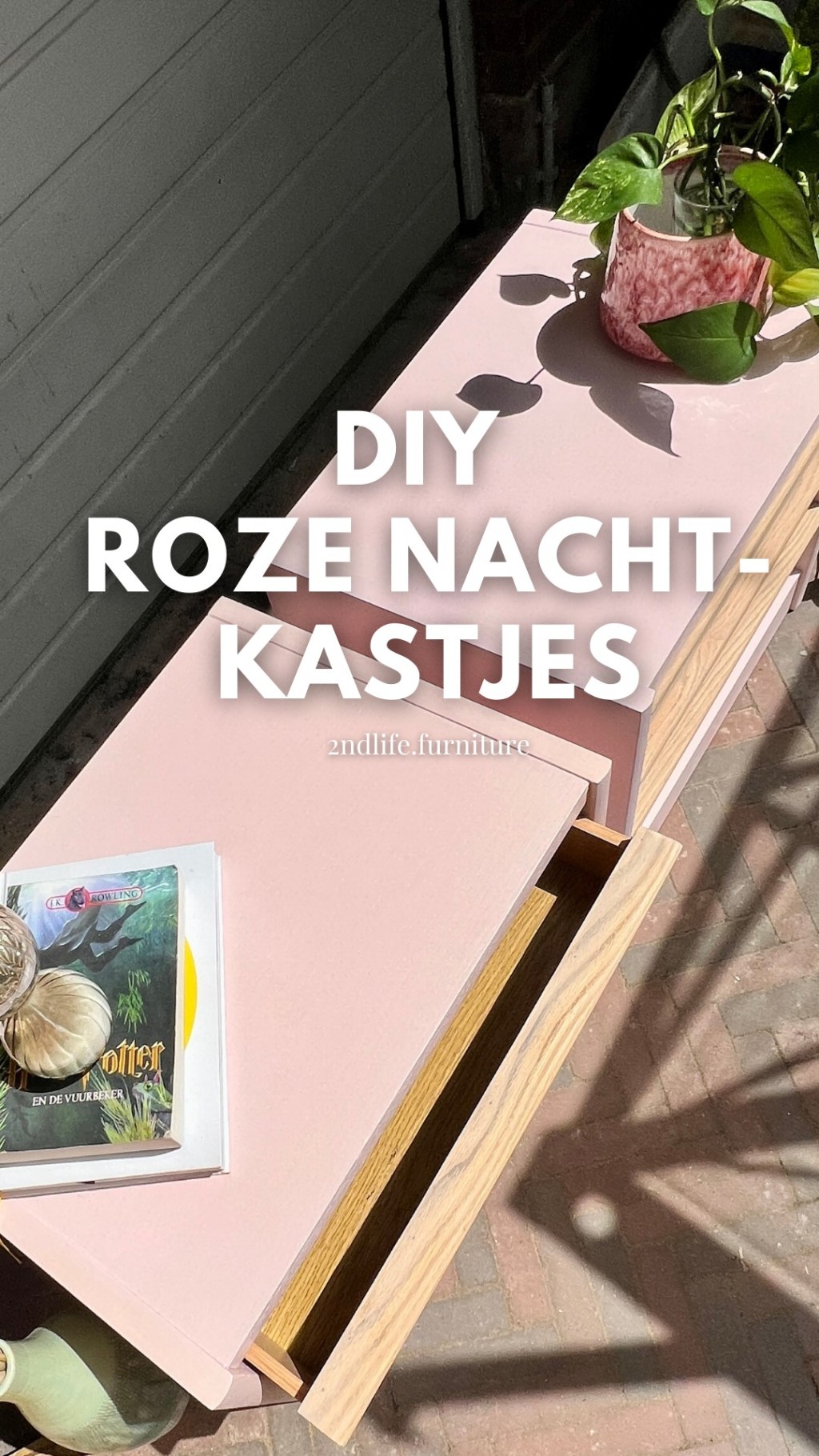 Hoe je een nachtkastje opknapt met roze verf stappenplan en tips, oud nachtkastje opknappen, nachtkastje verven, meubels roze verven, DIY nachtkastje, nachtkastje restylen, roze verf 25