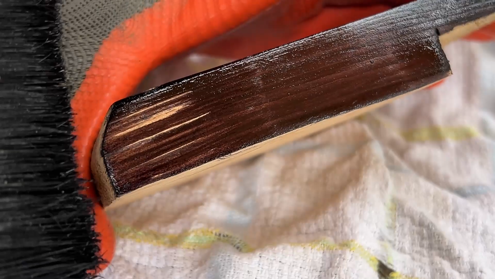 Vintage Vitrinekast Make-over Van tweedehands naar unieke vintage barkast (25)