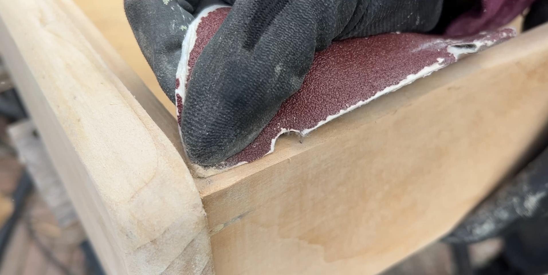 De Meeste Oude Verf die ik OOIT heb Verwijderd tijdens een Vintage Buffetkast Restauratie! – Stap voor Stap - Gids, oude verf strippen, verf schraper, buffetkast opknappen