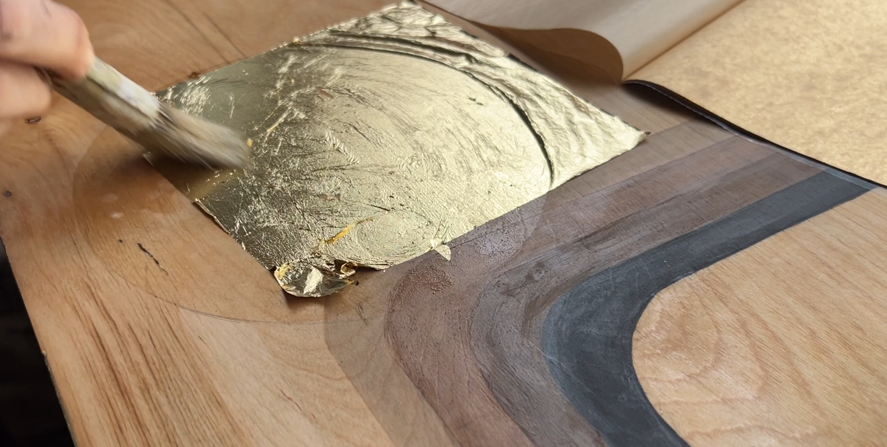 De Meeste Oude Verf die ik OOIT heb Verwijderd tijdens een Vintage Buffetkast Restauratie! – Stap voor Stap - Gids, oude verf strippen, verf schraper, buffetkast opknappen