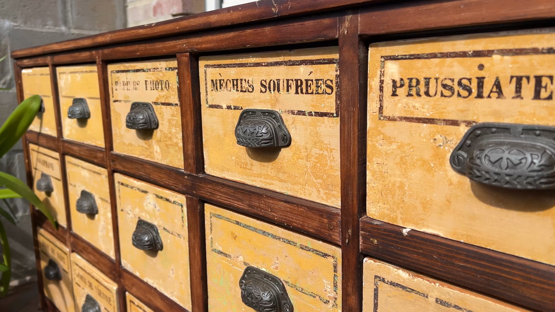 Antiek restauratie restauratie antieke meubels antieke meubels restaureren antieke apothekerskast resaureren meubels opknappen 