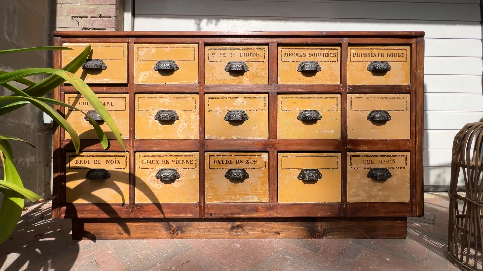 Antiek restauratie restauratie antieke meubels antieke meubels restaureren antieke apothekerskast resaureren meubels opknappen 