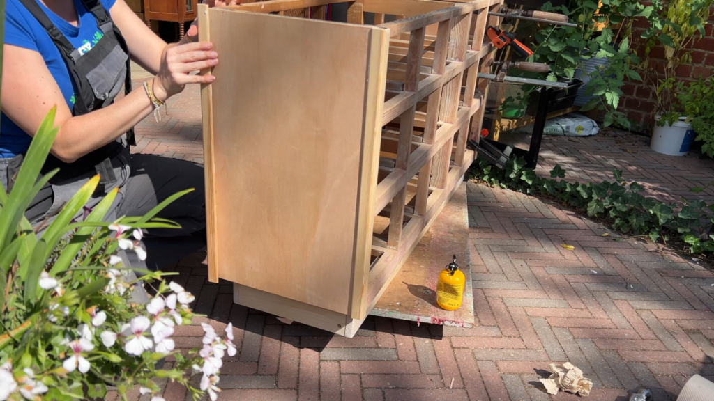 Antiek restauratie restauratie antieke meubels antieke meubels restaureren antieke apothekerskast resaureren meubels opknappen (88)