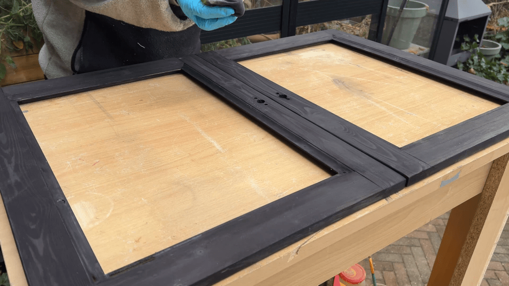 ikea-kast-makeover-glas-in-lood-stained-glass-art-transformatie-DIY-VIntage-meubels-restylen-IKEA-kast-upcycling-refurbishing