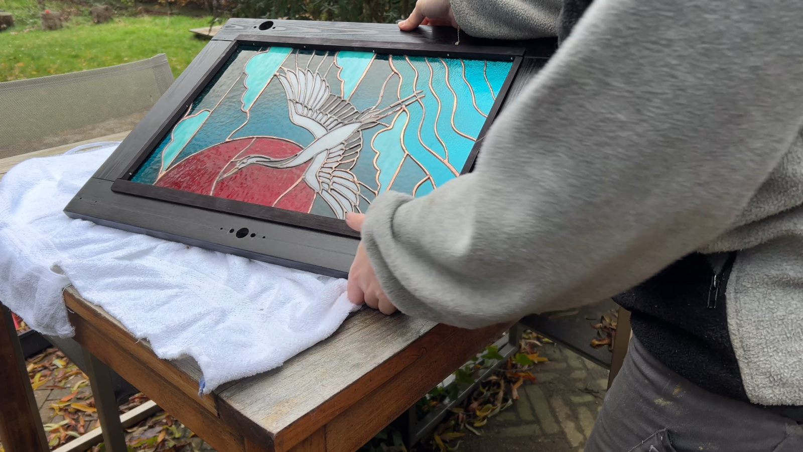 ikea-kast-makeover-glas-in-lood-stained-glass-art-transformatie-DIY-VIntage-meubels-restylen-IKEA-kast-upcycling-refurbishing