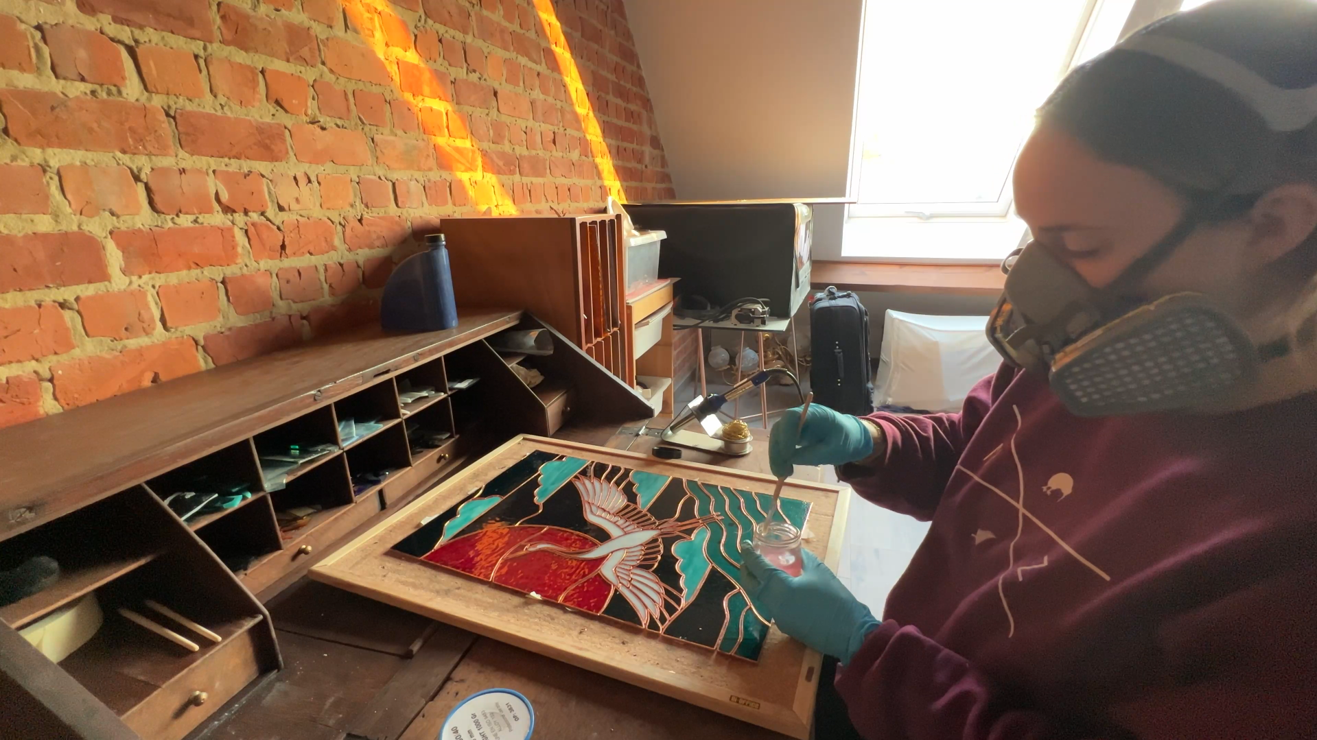 ikea-kast-makeover-glas-in-lood-stained-glass-art-transformatie-DIY-VIntage-meubels-restylen-IKEA-kast-upcycling-refurbishing