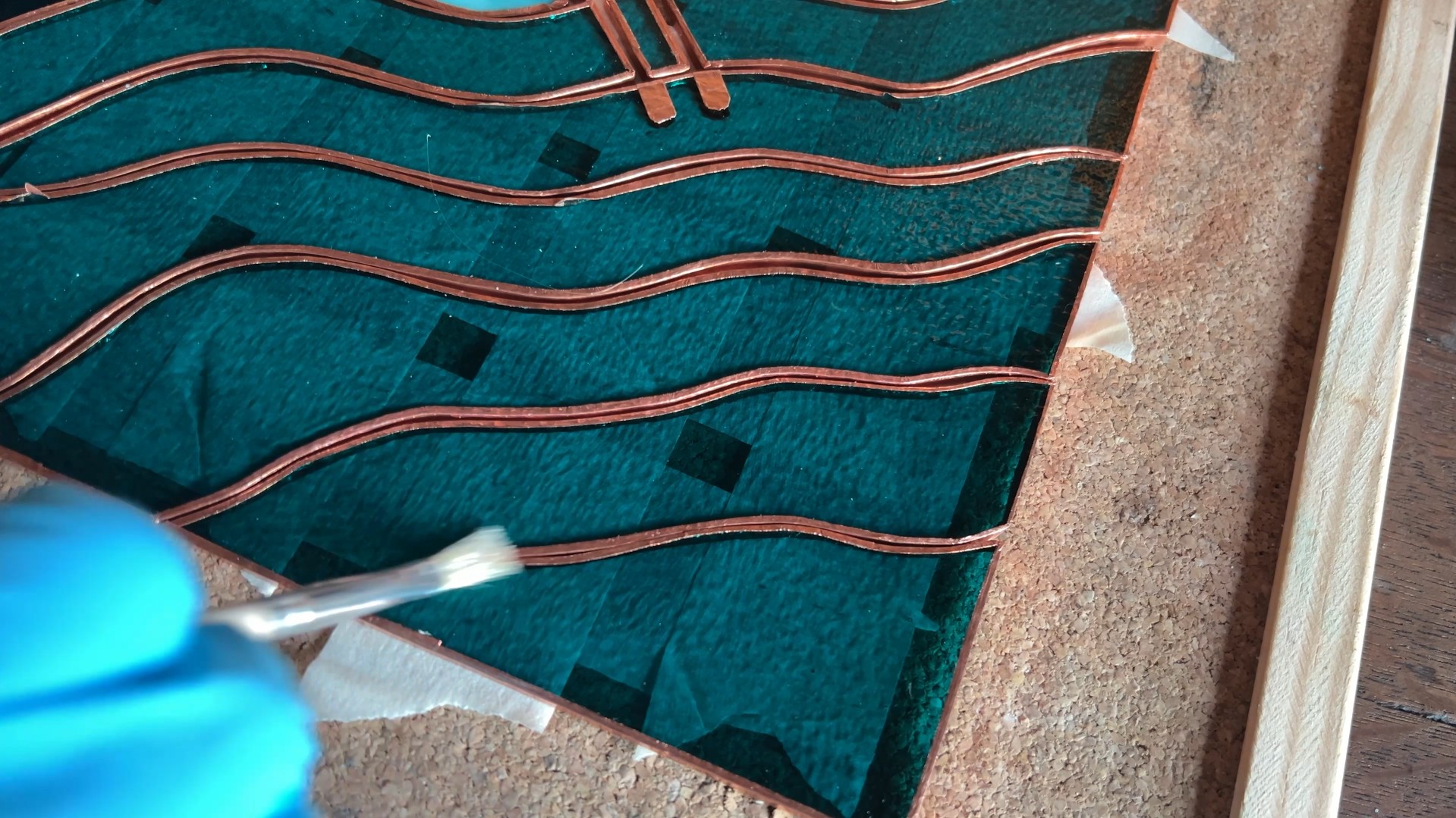 ikea-kast-makeover-glas-in-lood-stained-glass-art-transformatie-DIY-VIntage-meubels-restylen-IKEA-kast-upcycling-refurbishing