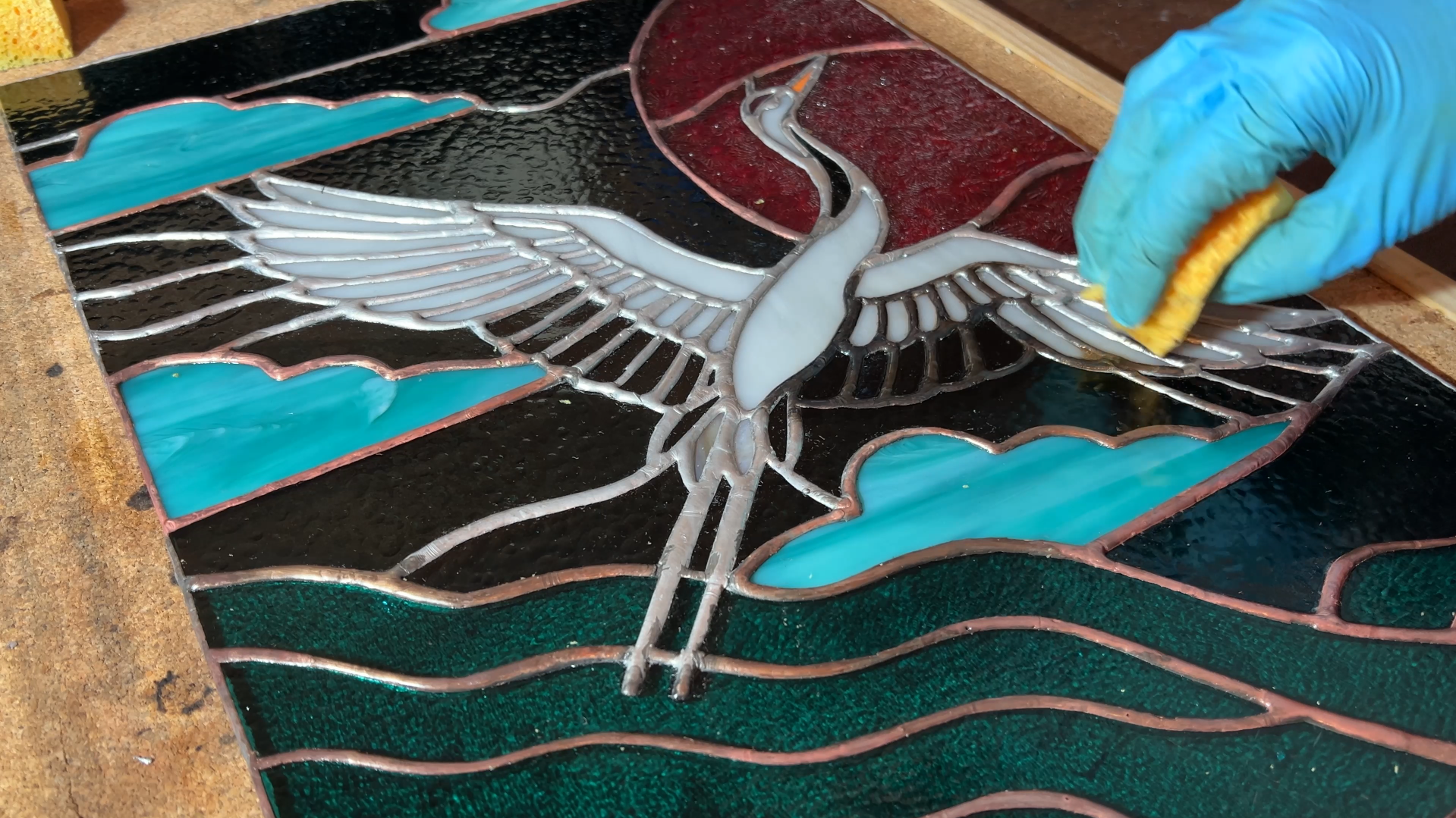 ikea-kast-makeover-glas-in-lood-stained-glass-art-transformatie-DIY-VIntage-meubels-restylen-IKEA-kast-upcycling-refurbishing